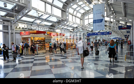 Hall de l'aérogare 1, C, de l'aéroport international O'Hare de Chicago, Illinois, USA, Amérique Latine Banque D'Images