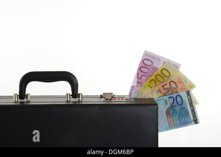 Billets d'euros à mallette, valise pleine d'argent Banque D'Images