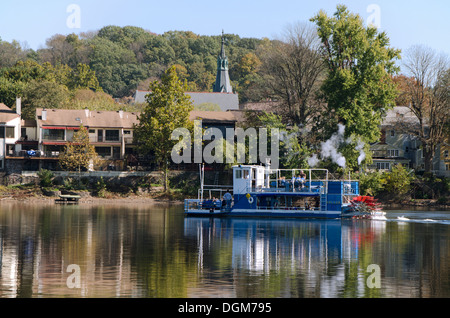 Péniche sur la rivière Delaware. Lambertville. New Jersey. USA Banque D'Images