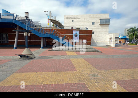 Centro Cultural Simon Bolivar, centre culturel sur le Waterfront Park de Malecon sur les rives du Rio Guayas, Guayaquil Banque D'Images