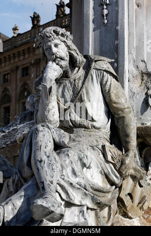 La sculpture du poète Walther von der Vogelweide, Frankonia Fontaine, Résidence de Würzburg, Haute-Franconie, Bavière Banque D'Images