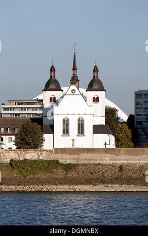 Église de Alt St. Heribert, ancienne église abbatiale, Cologne-Deutz, Rhénanie du Nord-Westphalie Banque D'Images