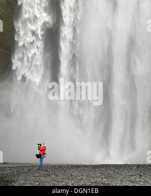 Cascade de Skogafoss, Islande Banque D'Images