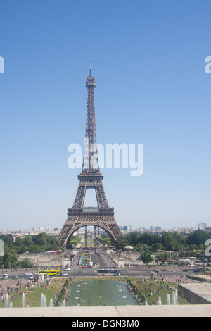 La Tour Eiffel, Paris, France, vue du Trocadéro Banque D'Images