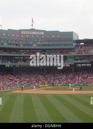 Fête du jeu à Fenway Park, domicile de l'équipe de baseball des Red Sox de Boston depuis 2012. Les Red Sox de Boston a remporté la Série mondiale de 2013. Banque D'Images