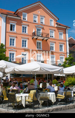 Hotel Reutemann au bord de l'eau dans le lac de Constance, Lindau, Bavière Banque D'Images