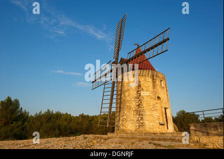 Moulin d'Alphonse Daudet, moulin de Daudet, Fontvieille, département Bouches-du-Rhône, région Provence-Alpes-Côte Banque D'Images