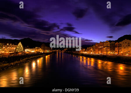 Nuit à Innsbruck, Innsbruck, Tyrol, Autriche Banque D'Images