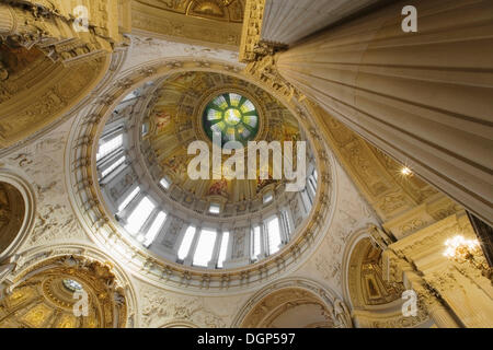 Vue sur le dôme, le Berliner Dom, la cathédrale de Berlin, Berlin ou Banque D'Images