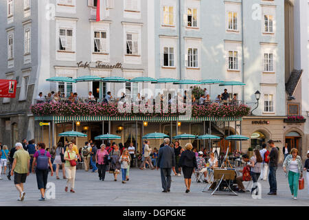 Café Tomaselli, Alter Markt, quartier historique, Salzbourg, Autriche, Europe, PublicGround Banque D'Images