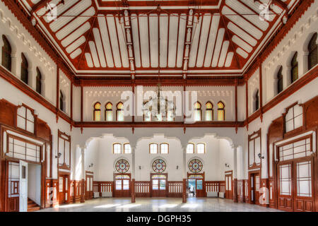 Salle d'attente historique dans Sirkeci Gare, terminus de l'Orient Express, Istanbul, Turquie, Europe, Istanbul Banque D'Images