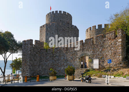 La forteresse européenne de Rumelihisarı Rumelian ou château, Bosphore, Rumelihisari, Sariyer, Istanbul, côté Européen Banque D'Images