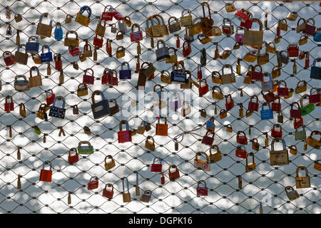 L'amour des verrous sur Makartsteg pont sur la Salzach, Salzburg, Salzbourg, Autriche Etat Banque D'Images