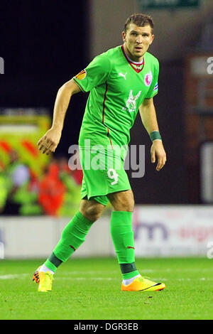 Wigan, UK. 24 Oct, 2013. Alexander Prudnikov du FC Rubin Kazan (Russie) lors de l'Europa League Groupe D match entre Wigan Athletic et Rubin Kazan du DW Stadium. Credit : Action Plus Sport/Alamy Live News Banque D'Images