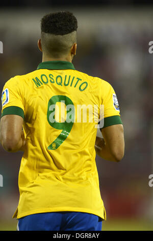 Ras Al-Khaimah, eau. 23 Oct, 2013. Mosquito (BRA) Football / Soccer : Mosquito (9) du Brésil en action pendant la Coupe du Monde U-17 DE LA FIFA, un match de groupe entre le Honduras 0-3 Brésil au Emirates Stadium à Ras Al-Khaimah, EAU . © EXTRÊME-ORIENT PRESSE/AFLO/Alamy Live News Banque D'Images