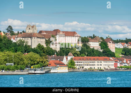 Sur le lac de Constance en direction de la vieille ville de Meersburg, Bodenseekreis district, Bade-Wurtemberg Banque D'Images