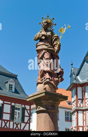 Statue, Place du Vieux Marché, Heppenheim, Hesse Banque D'Images