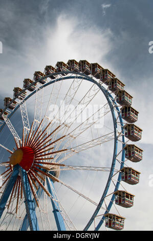 Grande roue, l'Oktoberfest, Munich, Bavière Banque D'Images