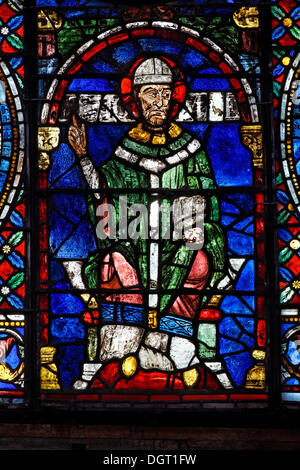 Vitrail dans le chœur avec Thomas Becket, La Cathédrale de Canterbury, Angleterre du Sud-Est, administratif comté de Kent Banque D'Images