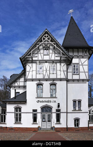 La gare de Gadebusch, construit en 1897, rénové et transformé en restaurant, Burgsee 'Station' a ouvert en 2012, Gadebusch Banque D'Images