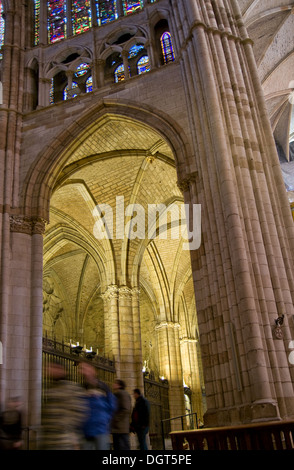 Nef latérale de la cathédrale Santa Maria de Leon. Leon. Castilla y Leon, Espagne Banque D'Images