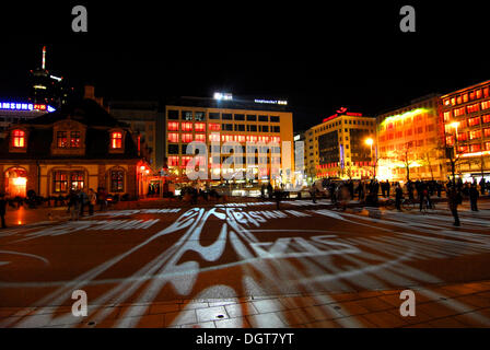 Festival luminale, installation d'éclairage, lumière l'anamorphose.Francfort pour Luminale, éclairage à la Hauptwache Banque D'Images