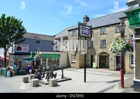 Halifax Bank, Fore Street, Redruth, Cornwall, Angleterre, Royaume-Uni Banque D'Images