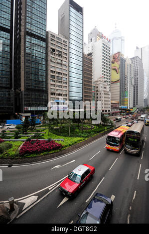 La circulation en Chung Wan, Central District, l'île de Hong Kong, Hong Kong, Chine, Asie Banque D'Images