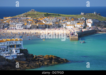 Le village balnéaire de St Ives en Cornouailles, Angleterre Banque D'Images