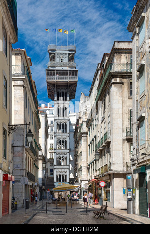 Portugal, Lisbonne, l'ascenseur dans le quartier de Baixa de Lisbonne - Elevador de Santa Justa Banque D'Images