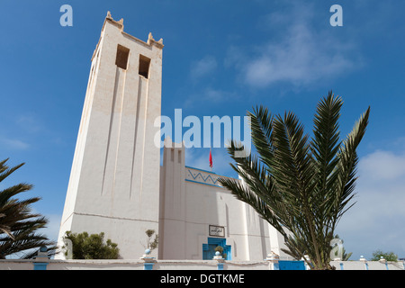 Vieille église espagnole dans la Plaza de Espana à la ville de Sidi Ifni, côte atlantique du Maroc Banque D'Images