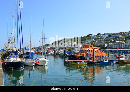 Le port de Newlyn, Newlyn, Cornwall, Angleterre, Royaume-Uni Banque D'Images