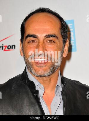 Beverly Hills, CA, . 25 octobre, 2013. Navid Negahban aux arrivées pour le 42e Prix humanitaire, l'hôtel Beverly Hills, Los Angeles, CA, 25 octobre 2013. © Dee Cercone/Everett Collection/Alamy Live News Banque D'Images