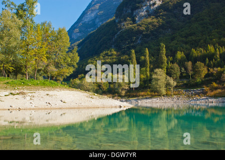 Le Lac de Tenno, Italie Banque D'Images