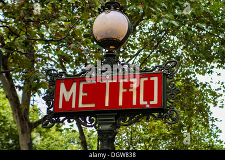 Paris Metro sign Banque D'Images