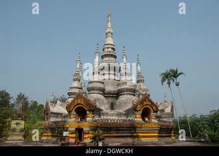 Le bouddhisme Theravada, stupa, pousses de bambou, Pagode, temple Manfeilong à Jinghong Xishuangbanna près de Menglong, District autonome Banque D'Images