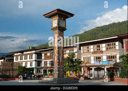 Tour de l'horloge square, du centre-ville, capitale du Royaume du Bhoutan, Thimphu, l'Asie du Sud, Asie Banque D'Images