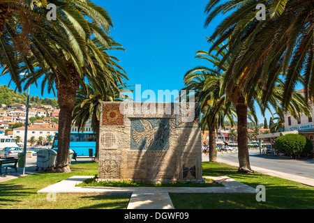 Colombe blanche mosaïque dans Vela Luka ville, l''île de Korcula, Croatie Banque D'Images