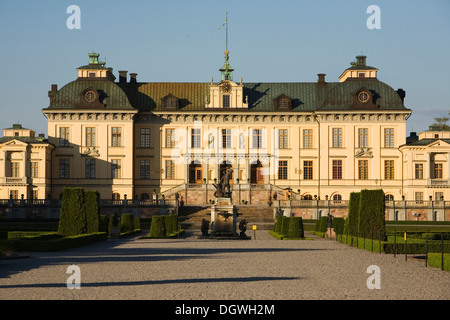 Château de Drottningholm près de Stockholm, résidence de la famille royale Suédoise, Ekeroe Municipalité, Uppland, Suède, Europe Banque D'Images