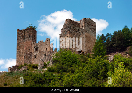 Ruines du château d'Tschanueff près de Ramosch, Val Sinestra, Ramosch, Engadine, Unterengadin,, Canton des Grisons, Suisse Banque D'Images