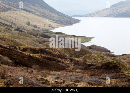 Tourelle Tourelle Glen Loch et glaciaires des drumlins et Moraine sous Ben Chonzie et Auchnafree Hill Crieff Scotland Banque D'Images