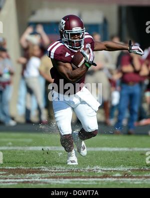 College Station, Texas, USA. 26Th Oct, 2013. Ben Malena # 1 de la Texas A&M Aggies en action contre les Vanderbilt Commodores en College Station de Bryan au Texas. Texas A&M mène à la mi-temps 28-17 donne Vandy. Credit : Cal Sport Media/Alamy Live News Banque D'Images