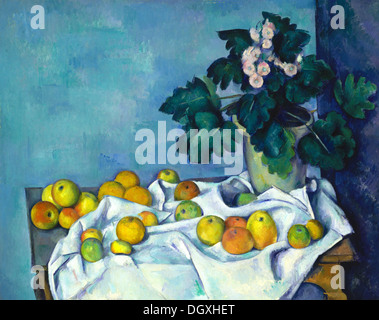 Nature morte avec pommes et un pot de Primroses - par Paul Cézanne, 1890 Banque D'Images