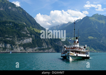 DS Stadt Luzern, le plus grand bateau à aubes sur le lac de Lucerne, Schwyz, Suisse, Europe Banque D'Images