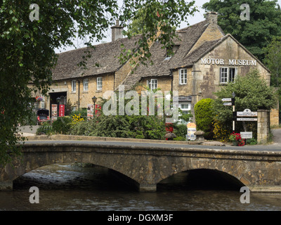 Musée des véhicules à moteur de Cotswold dans les Cotswolds village de Bourton-on-the-water, Gloucestershire, Angleterre Banque D'Images