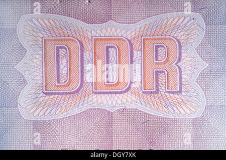 DR "lettrage", dans un passeport de la République démocratique allemande, détail Banque D'Images