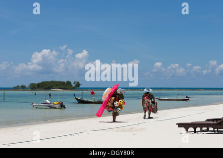 Les vendeurs de Chaweng beach Banque D'Images