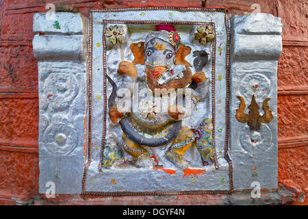 Culte, dieu à tête d'éléphant Ganesha, Chittorgarh, Rajasthan, Inde Banque D'Images