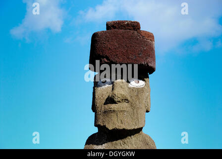 L'ahu Tahai Moai, en, près de Hanga Roa, l'île de Pâques, Rapa Nui, Pacifique Banque D'Images