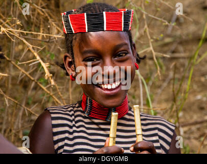 Garçon au bull-jumping cérémonie, Hamer, près de Turmi, vallée de l'Omo, Ethiopie, Afrique du Sud Banque D'Images